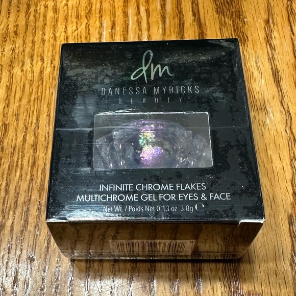 danessa myricks infinite chrome flakes shooting star - Picture 4 of 6